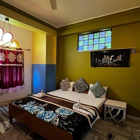 Safar Hostel พุชการ์ ภายนอก รูปภาพ
