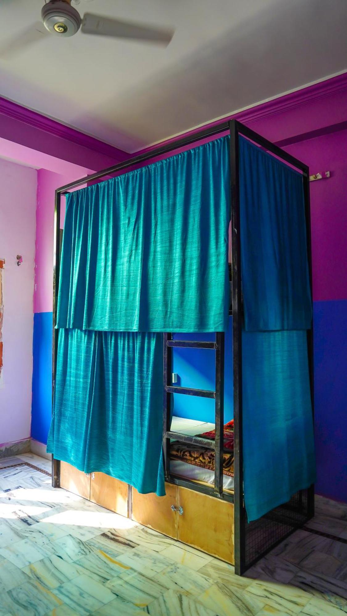 Safar Hostel พุชการ์ ภายนอก รูปภาพ