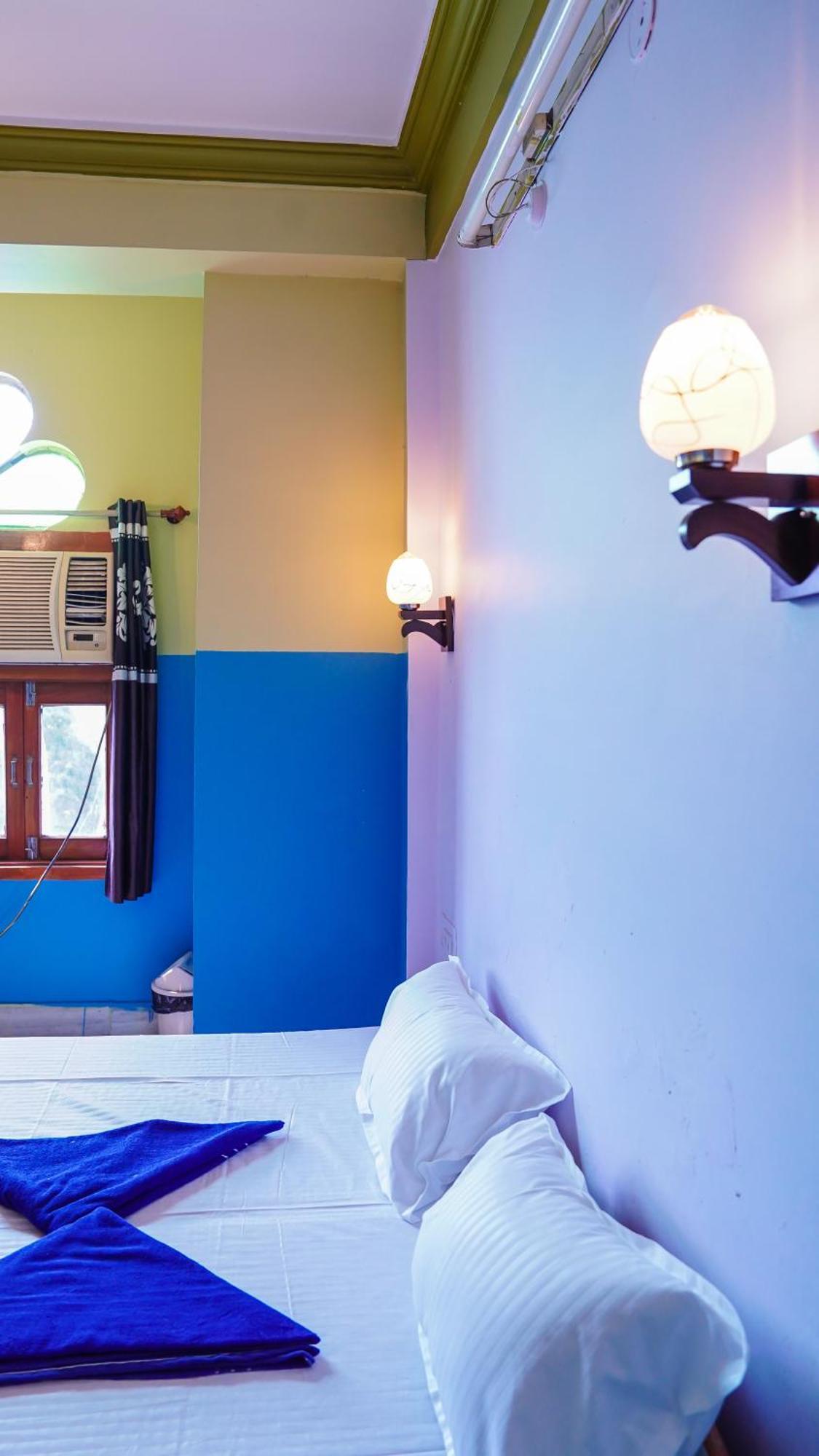 Safar Hostel พุชการ์ ภายนอก รูปภาพ