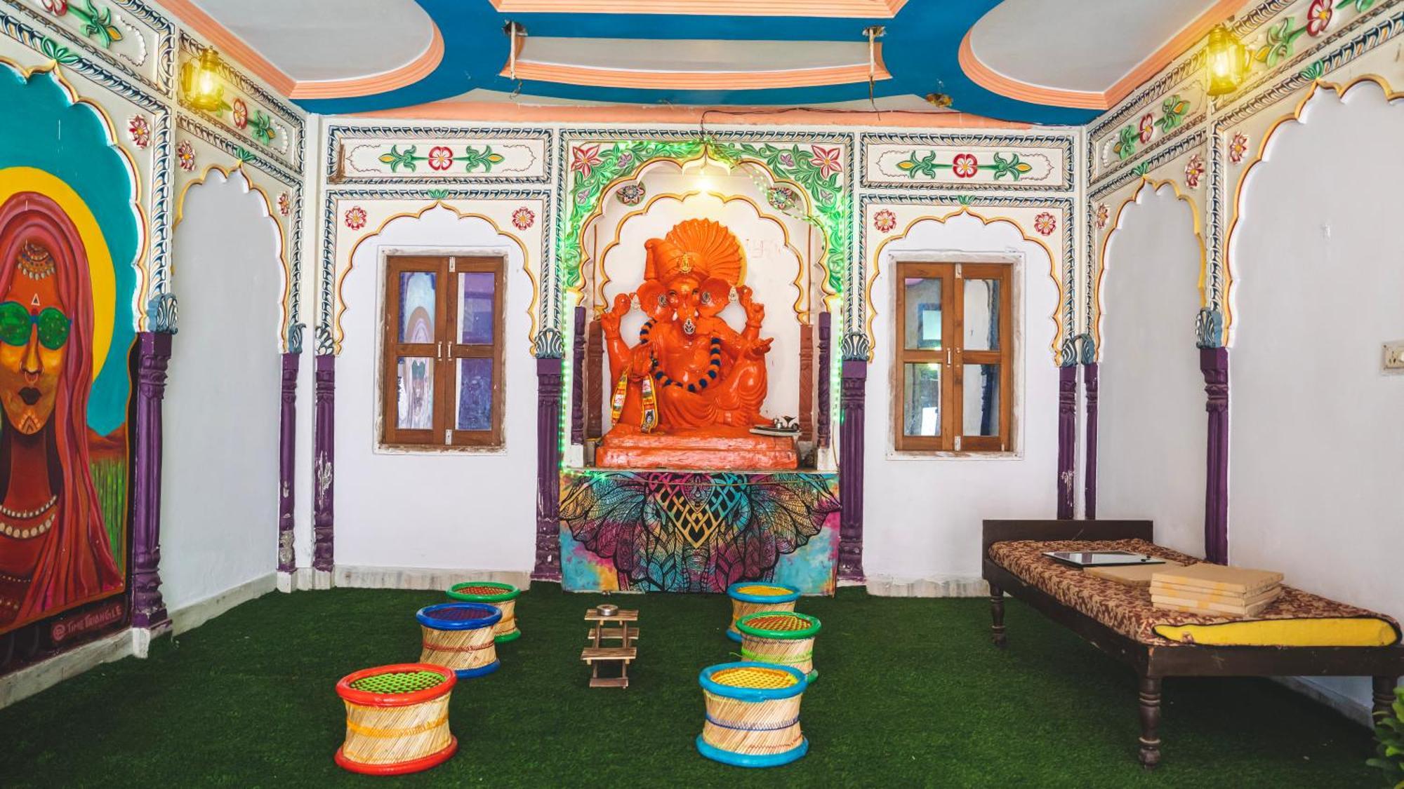 Safar Hostel พุชการ์ ภายนอก รูปภาพ